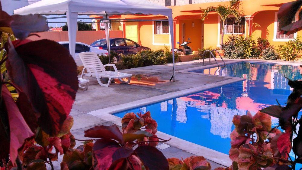 בווארו Apartahotel Next Nivel מראה חיצוני תמונה