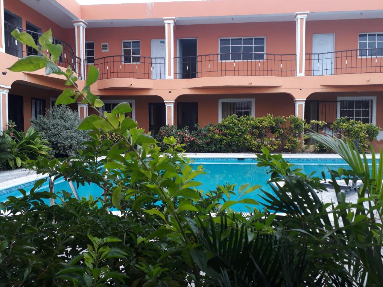 בווארו Apartahotel Next Nivel מראה חיצוני תמונה
