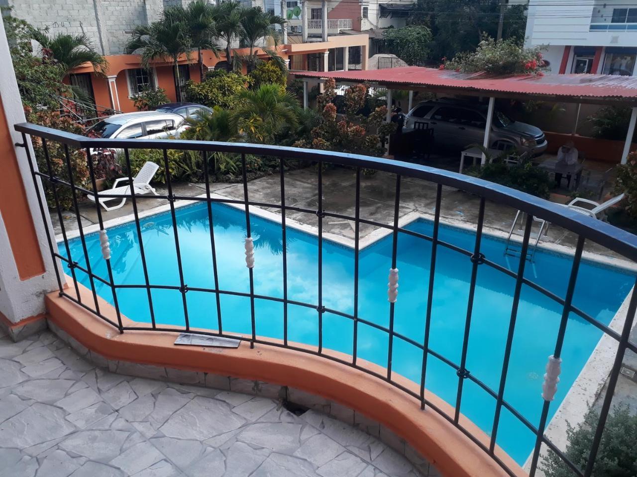 בווארו Apartahotel Next Nivel מראה חיצוני תמונה